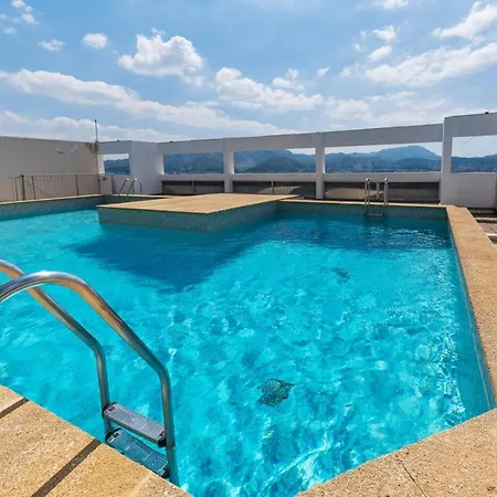 With Swimming-pool Balcony And Breathtaking View On Apartment Marseille
